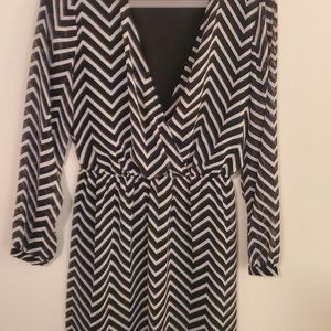 Express navy and white long sleeve dress zig zag